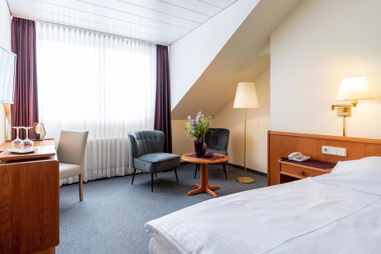 Hotel Alte Post クレーフェルト エクステリア 写真