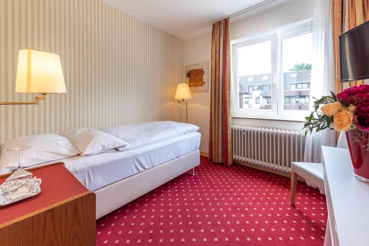 Hotel Alte Post クレーフェルト エクステリア 写真