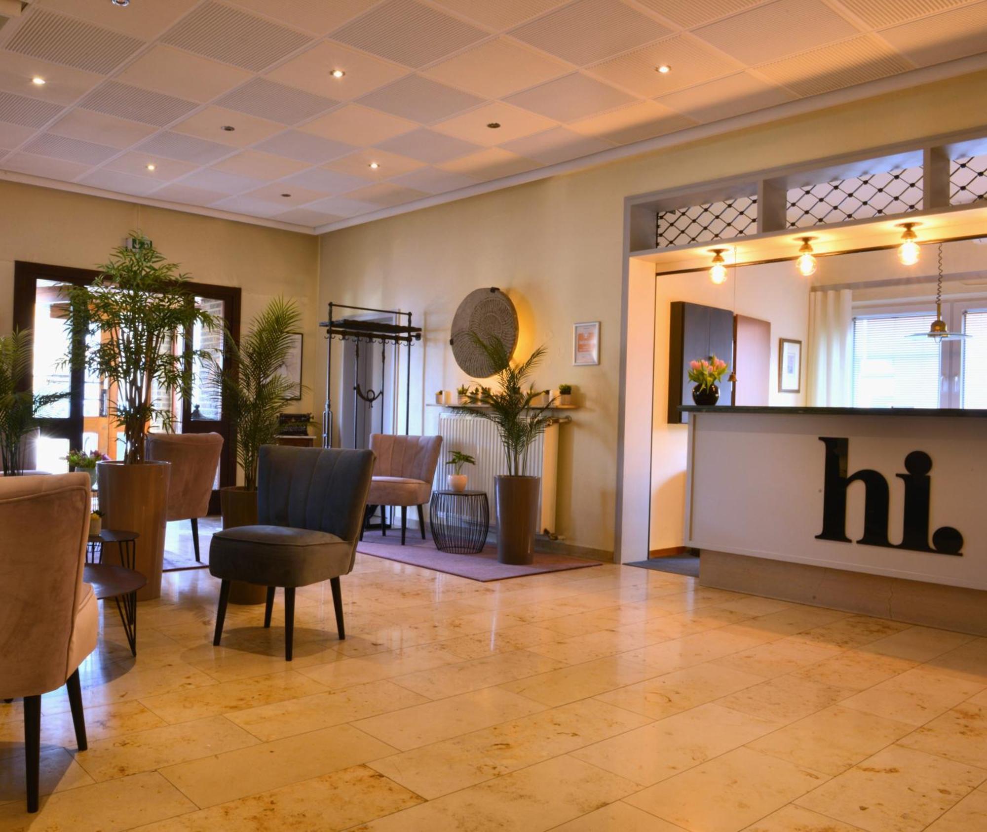 Hotel Alte Post クレーフェルト エクステリア 写真