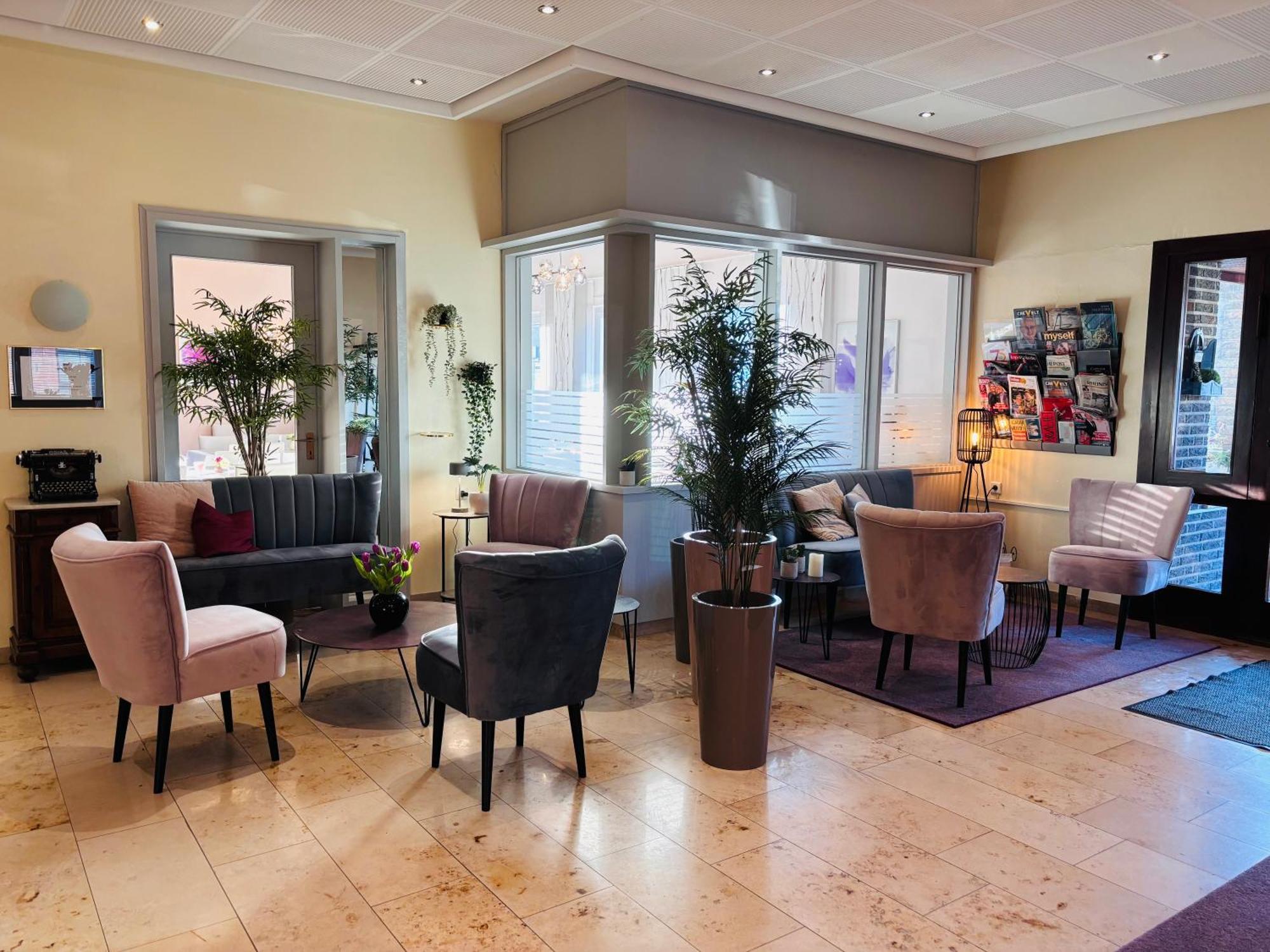 Hotel Alte Post クレーフェルト エクステリア 写真
