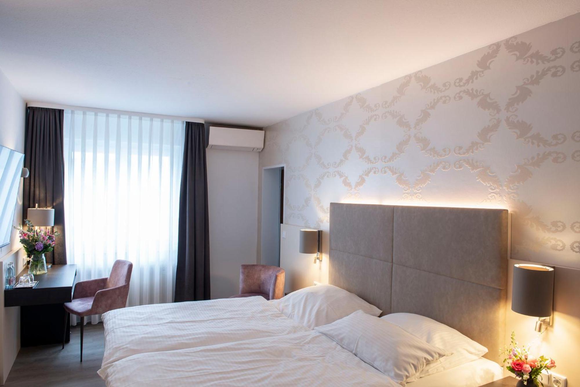 Hotel Alte Post クレーフェルト エクステリア 写真