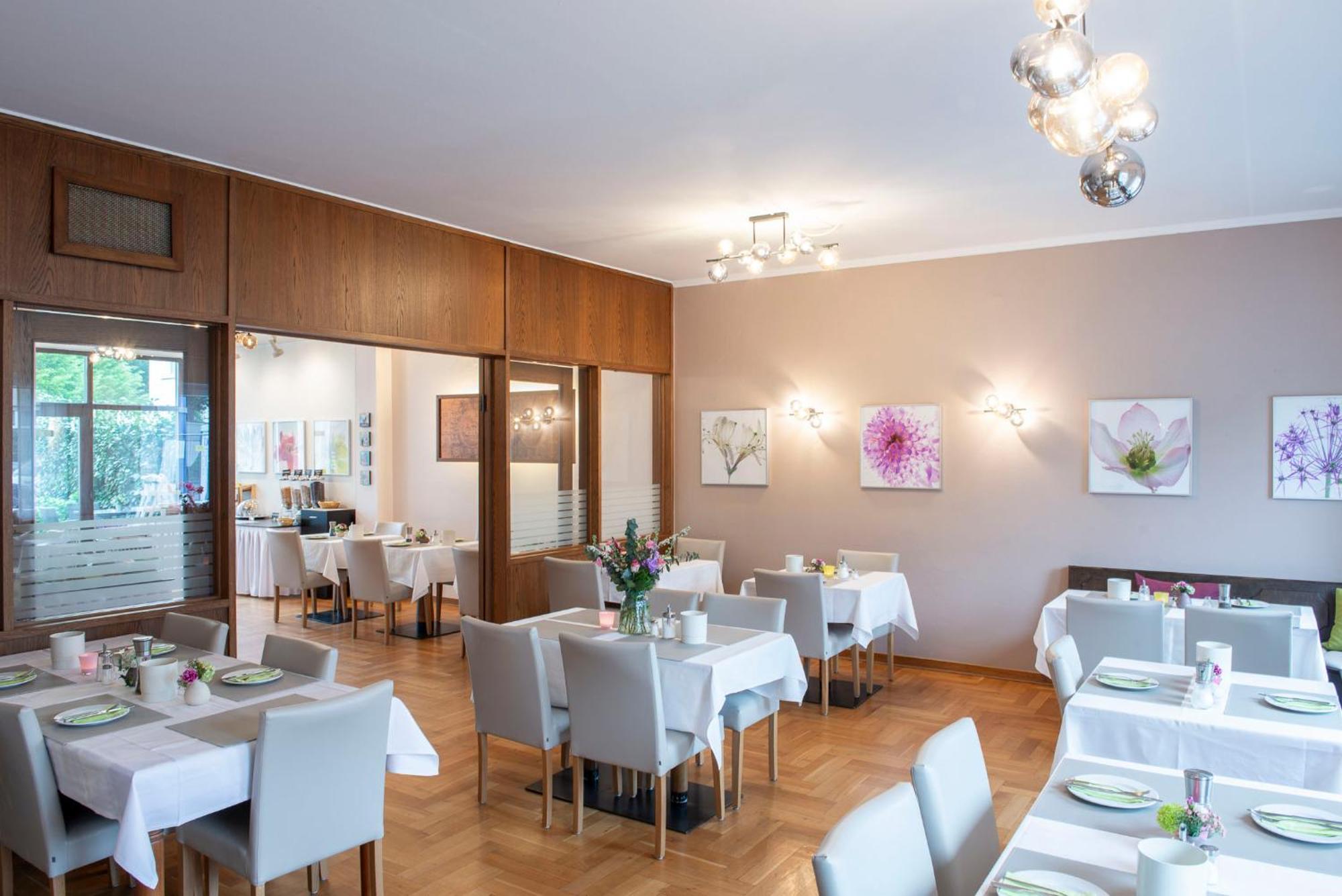 Hotel Alte Post クレーフェルト エクステリア 写真